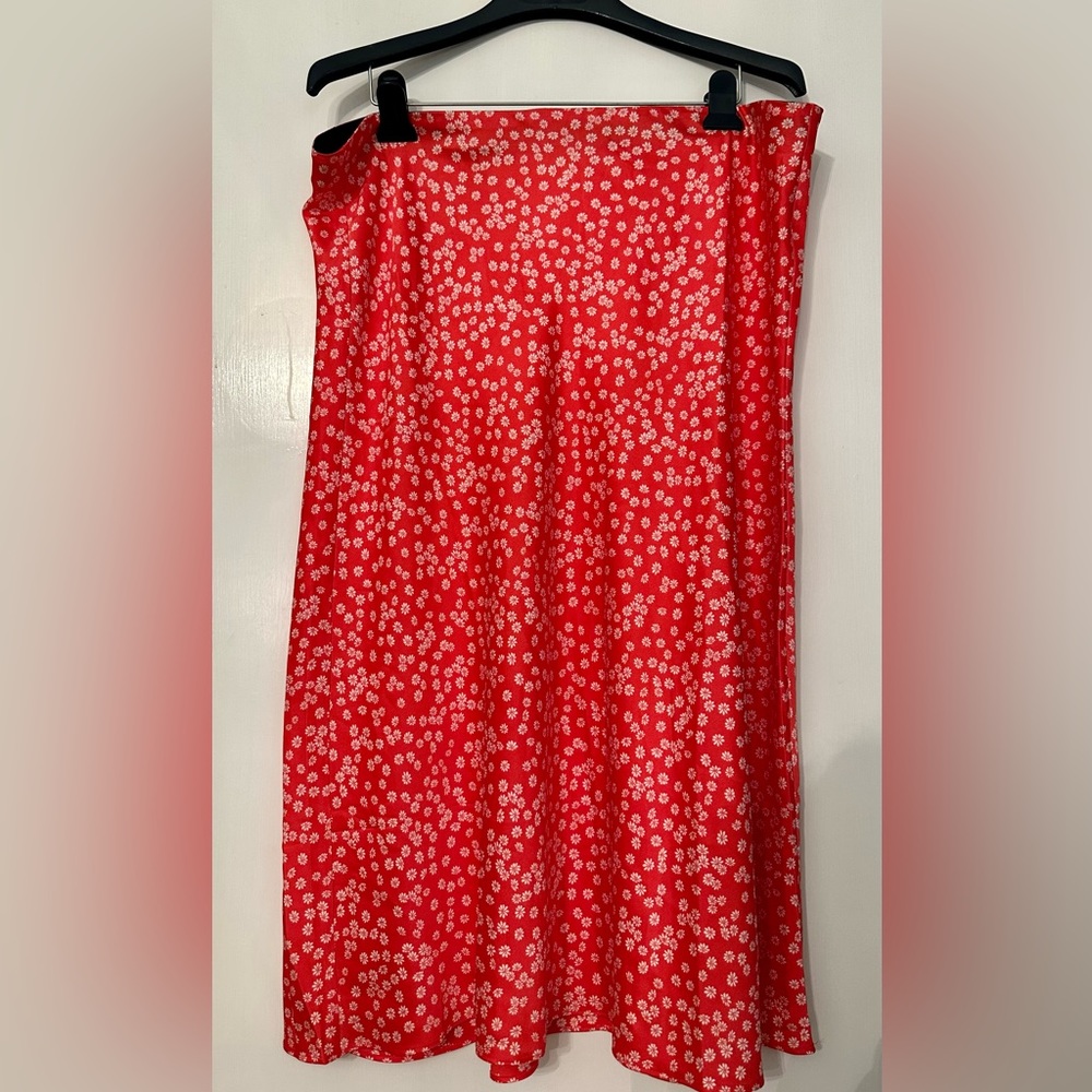 NWT LOFT slip skirt ditzy floral